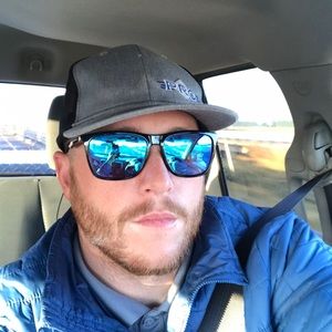 Meet your Posher, Erik